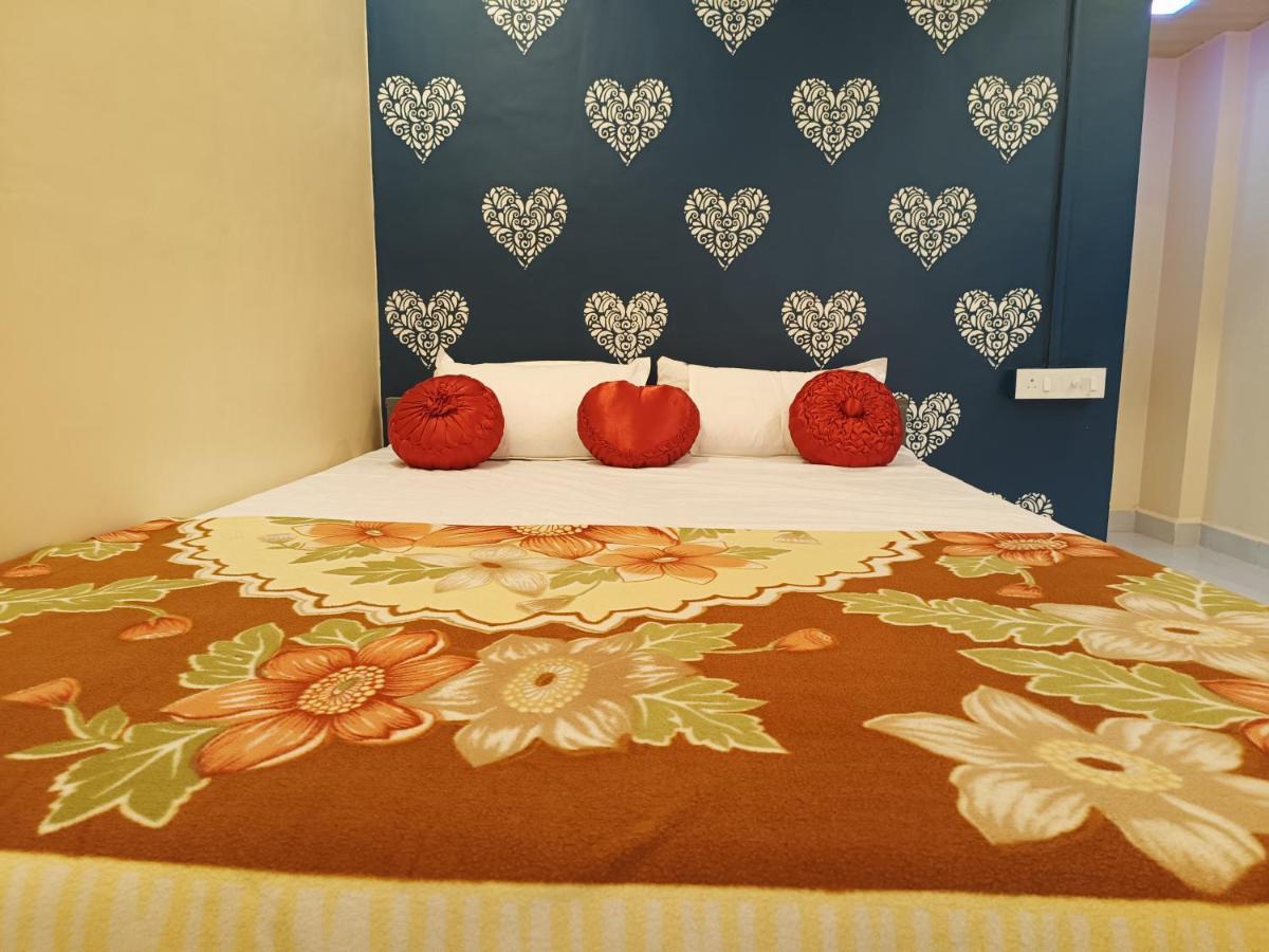 Srīvardhan Shree Nivas Home Stay מראה חיצוני תמונה