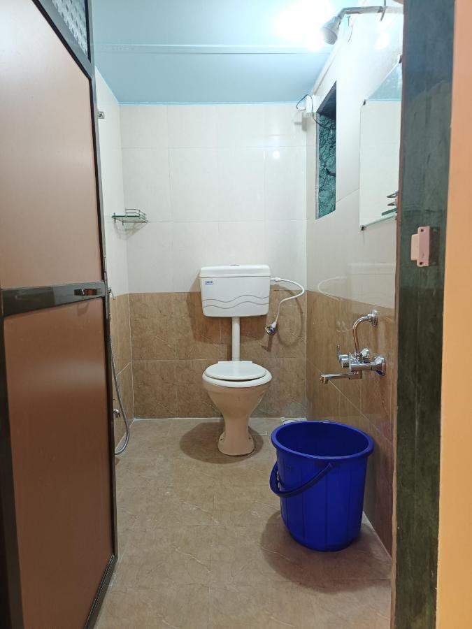 Srīvardhan Shree Nivas Home Stay מראה חיצוני תמונה